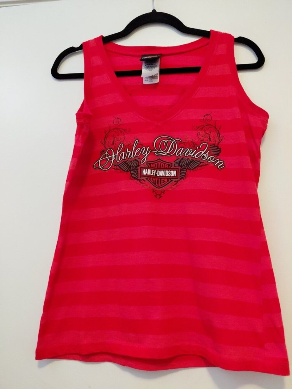 Harley Davidson Womens Tank V-Neck Rattlesnake Mountain Red Stripe Medium NWOT